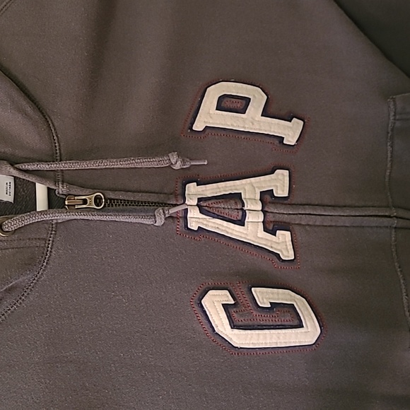 Gap Zip Hoodie - Picture 2 of 2